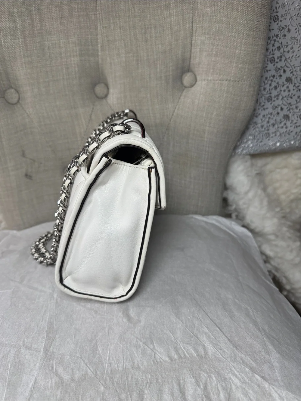 Michael Kors White Quilted Chain Shoulder Bag with Silver Hardware